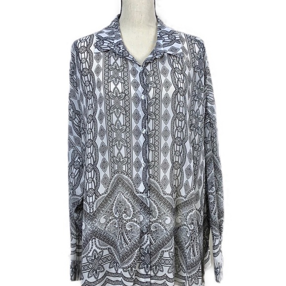 Beautiful Plus Tunic Blouse - Picture 4 of 8